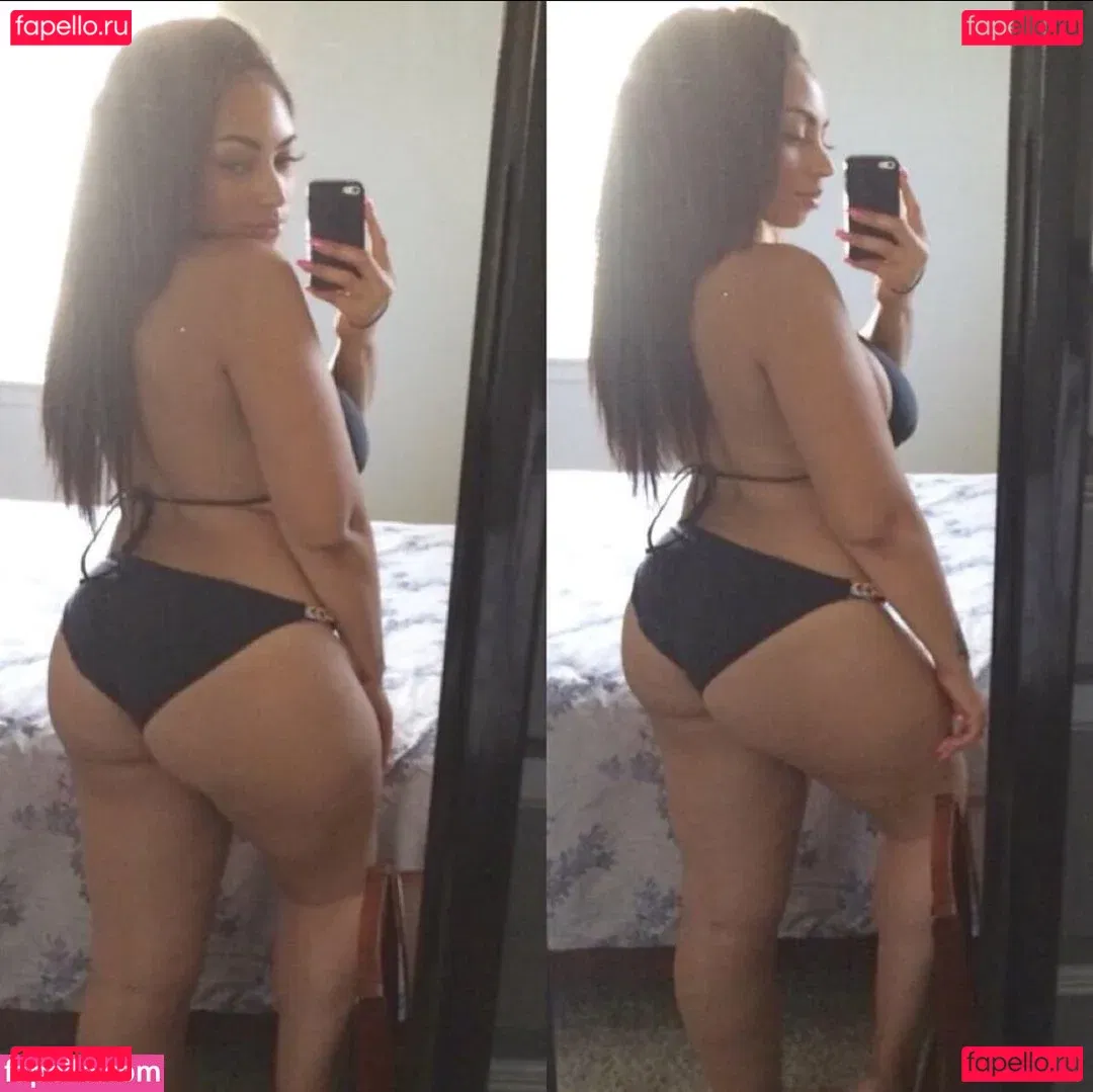 Lipstickthvg Onlyfans Photo Gallery 