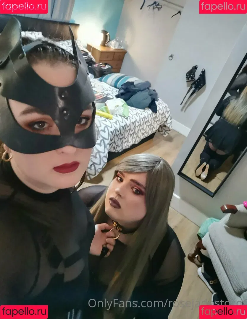 rosejadestorm Onlyfans Photo Gallery 