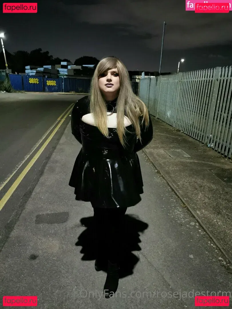 rosejadestorm Onlyfans Photo Gallery 