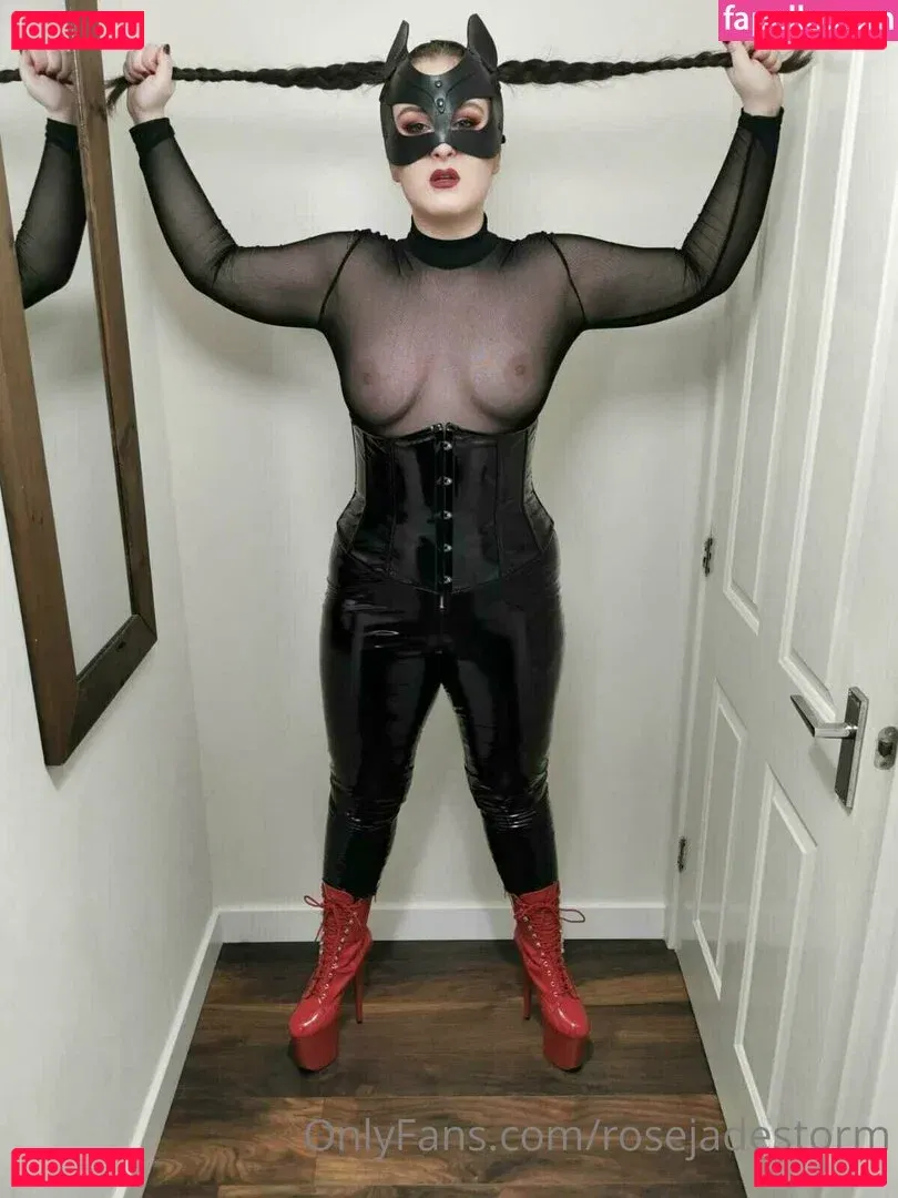 rosejadestorm Onlyfans Photo Gallery 