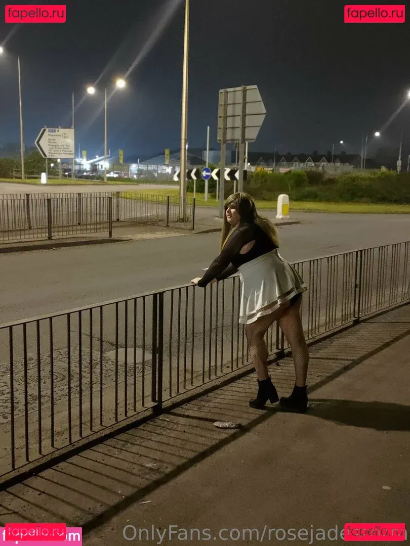 rosejadestorm Onlyfans Photo Gallery 