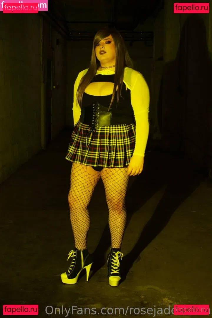 rosejadestorm Onlyfans Photo Gallery 