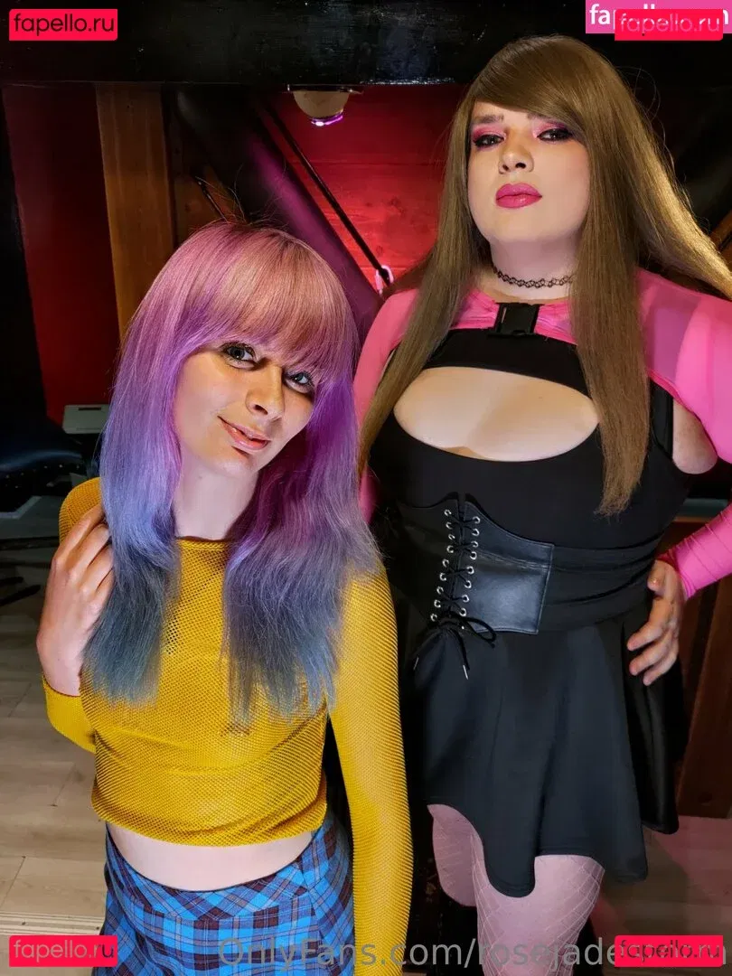 rosejadestorm Onlyfans Photo Gallery 