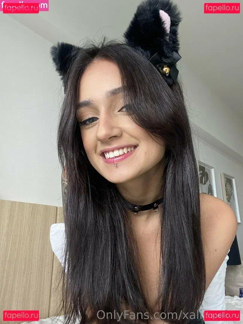 xalisonfox Onlyfans Photo Gallery 