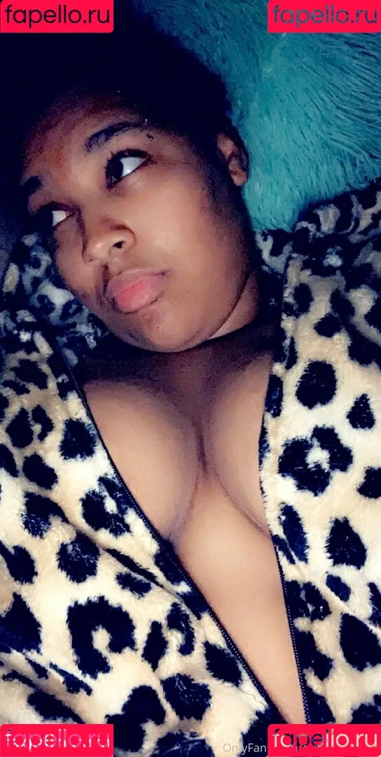 queen_coco21 Onlyfans Photo Gallery 