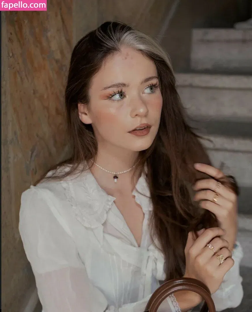 Nadine Breaty Onlyfans Photo Gallery 