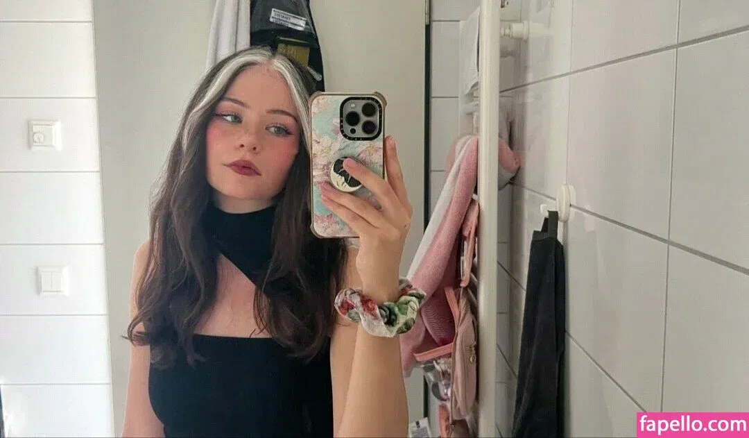 Nadine Breaty Onlyfans Photo Gallery 