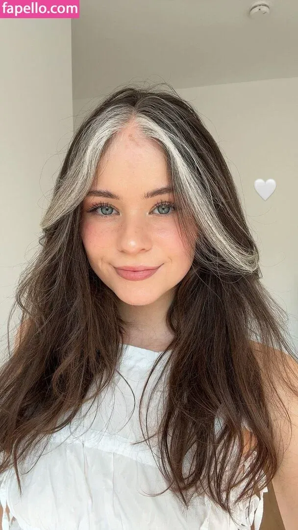 Nadine Breaty Onlyfans Photo Gallery 