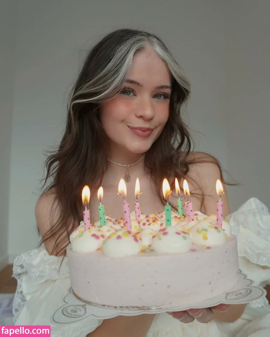 Nadine Breaty Onlyfans Photo Gallery 