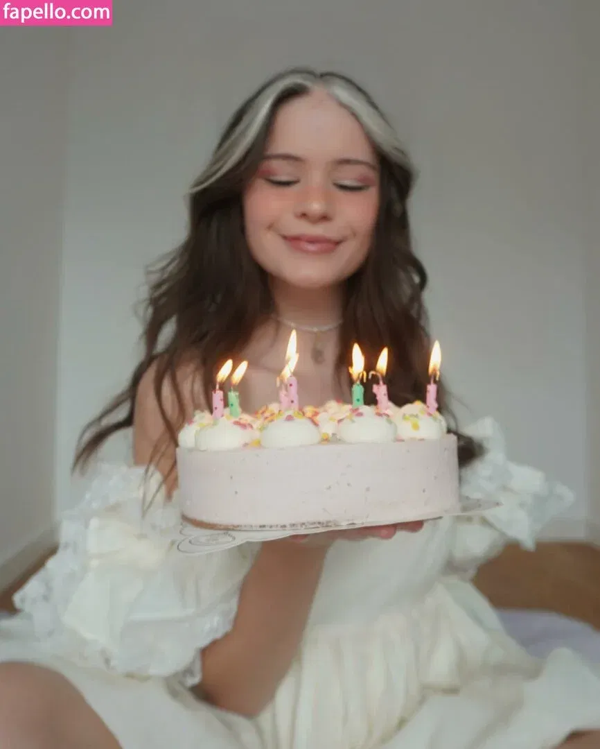 Nadine Breaty Onlyfans Photo Gallery 