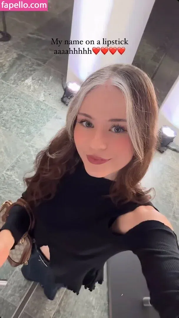 Nadine Breaty Onlyfans Photo Gallery 