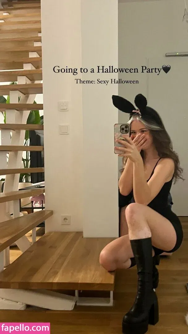 Nadine Breaty Onlyfans Photo Gallery 