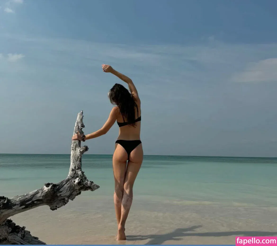 Nadine Breaty Onlyfans Photo Gallery 