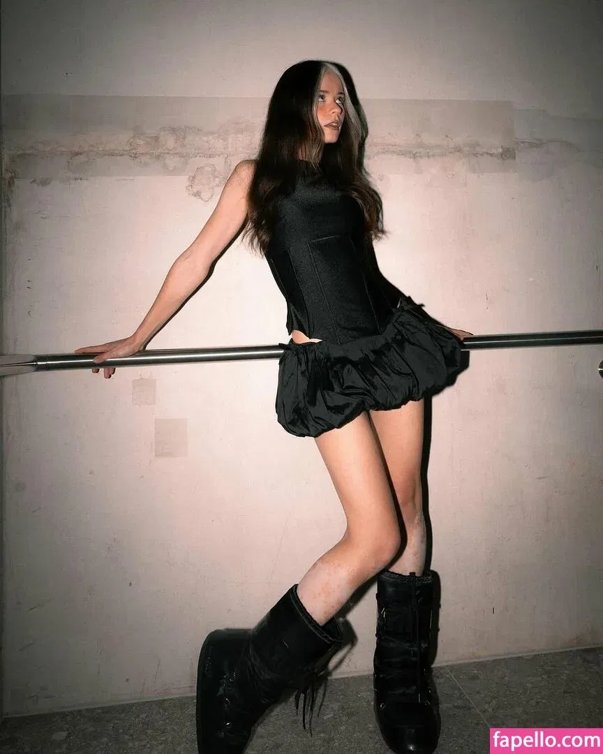 Nadine Breaty Onlyfans Photo Gallery 