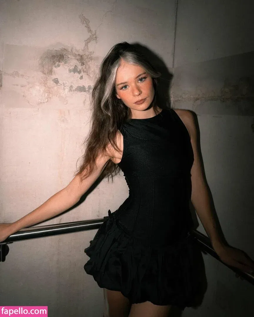 Nadine Breaty Onlyfans Photo Gallery 