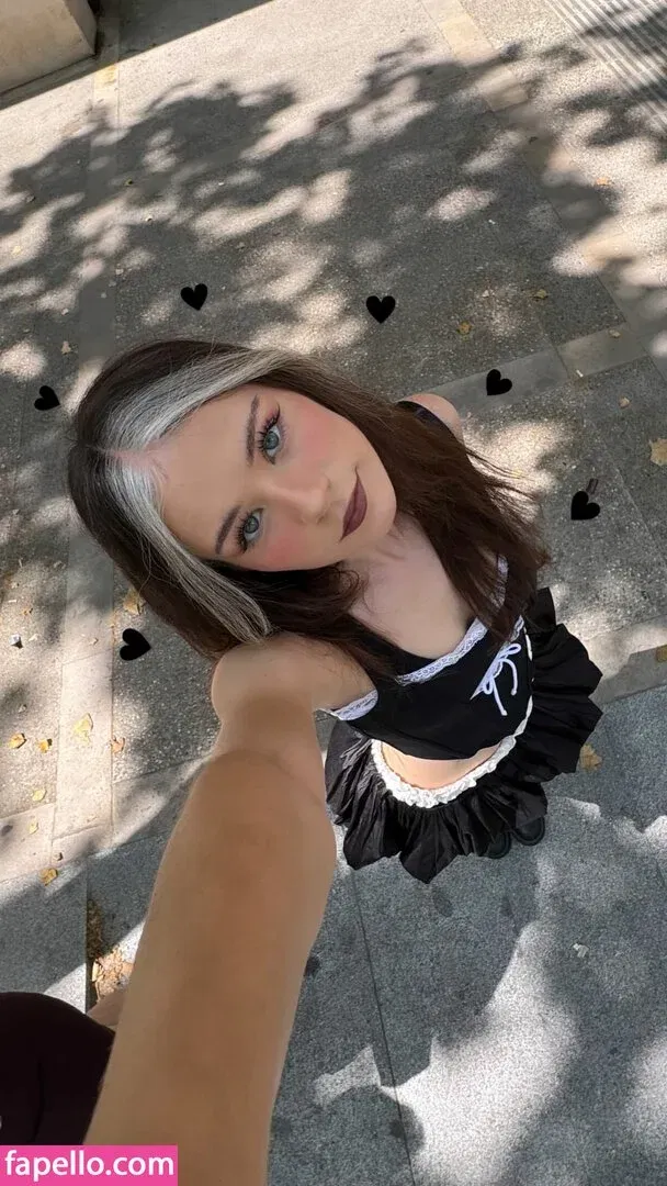 Nadine Breaty Onlyfans Photo Gallery 