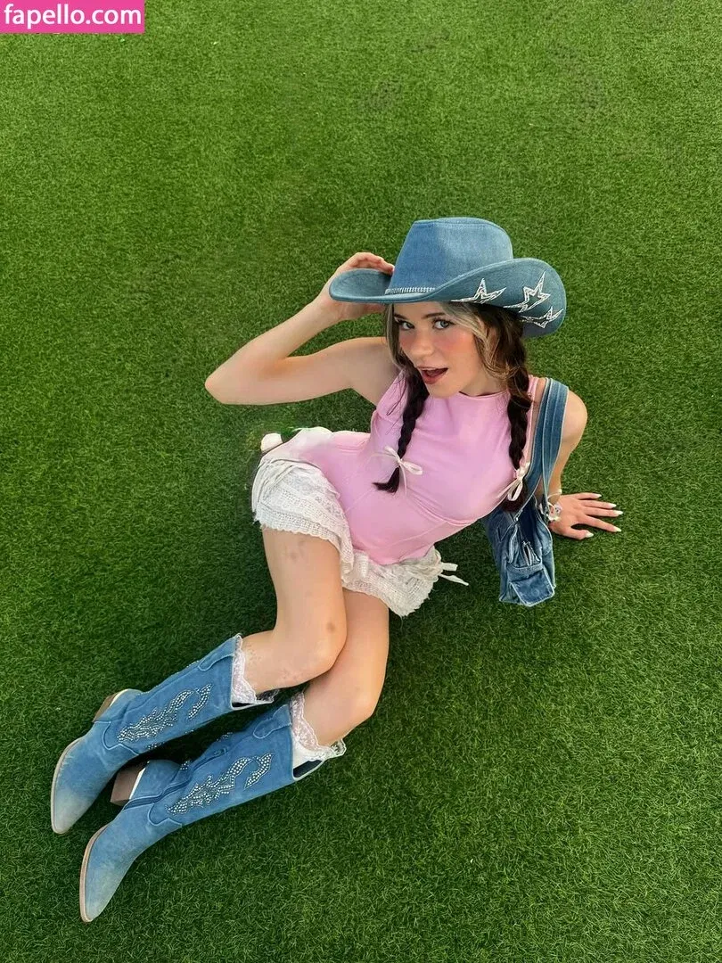 Nadine Breaty Onlyfans Photo Gallery 