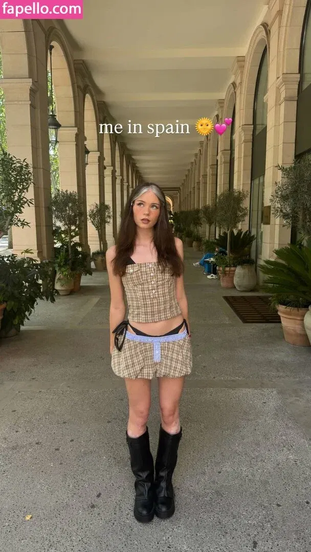 Nadine Breaty Onlyfans Photo Gallery 