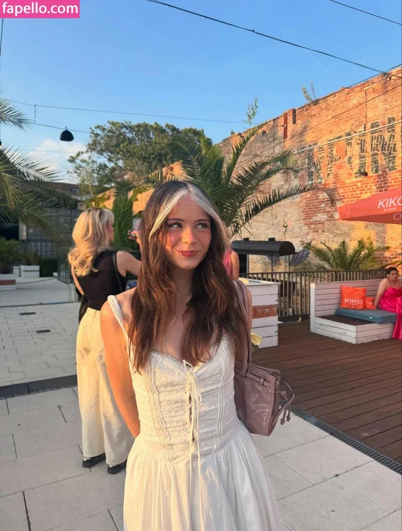 Nadine Breaty Onlyfans Photo Gallery 