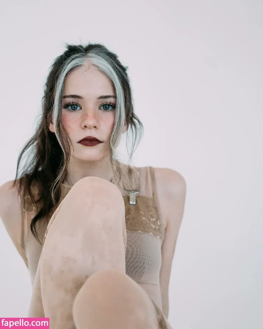 Nadine Breaty Onlyfans Photo Gallery 