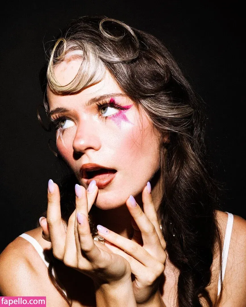 Nadine Breaty Onlyfans Photo Gallery 