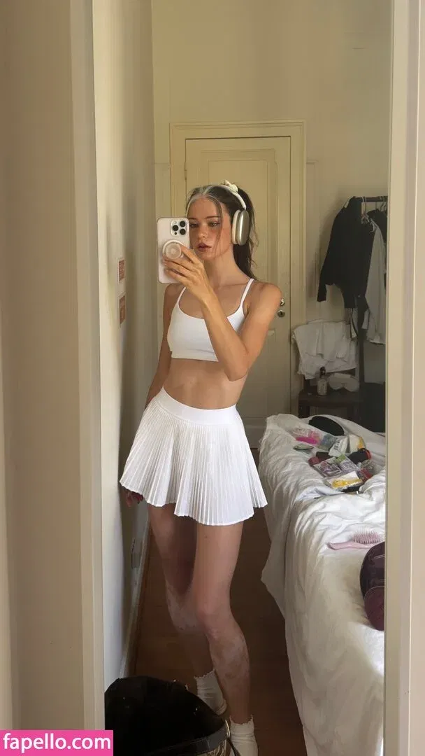 Nadine Breaty Onlyfans Photo Gallery 