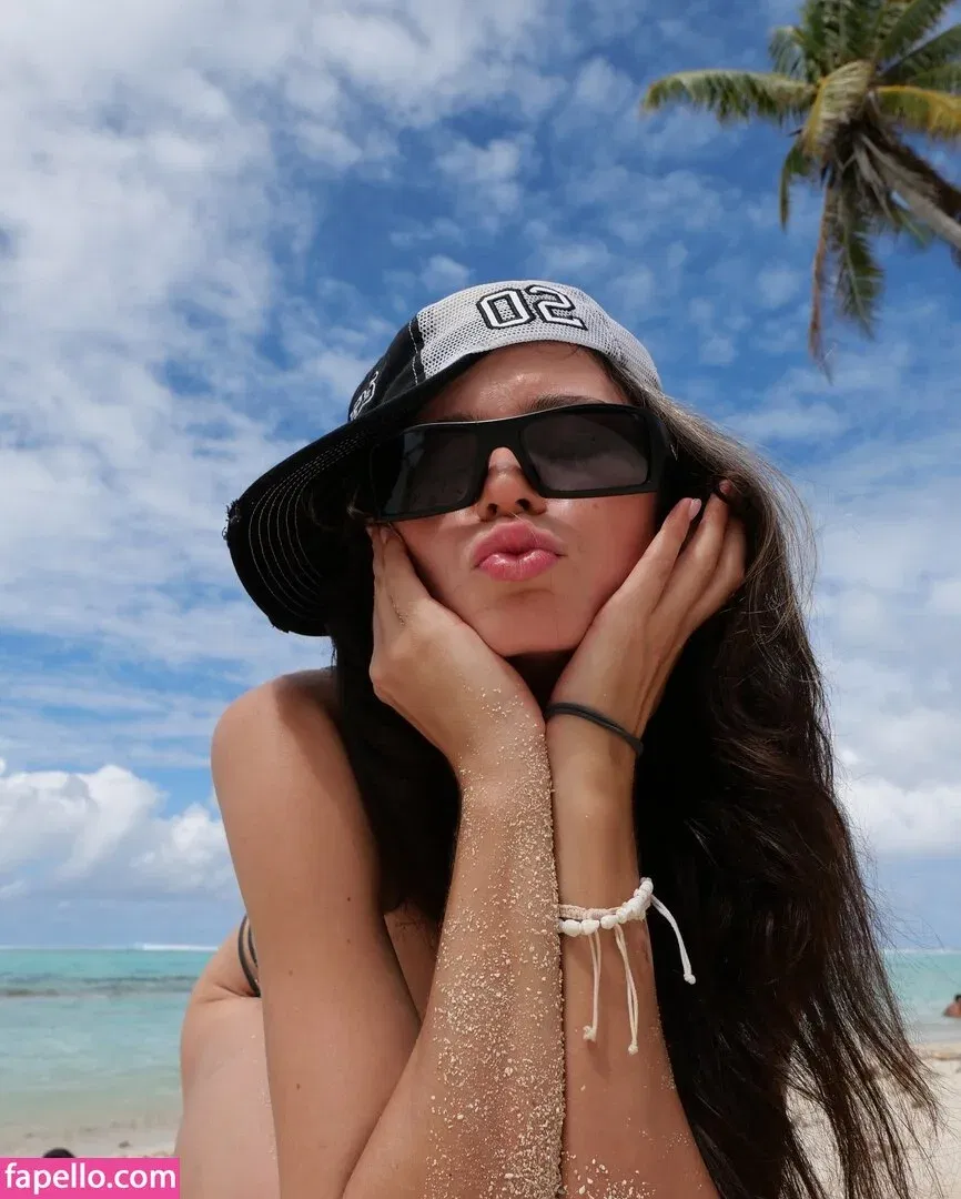 Nadine Breaty Onlyfans Photo Gallery 