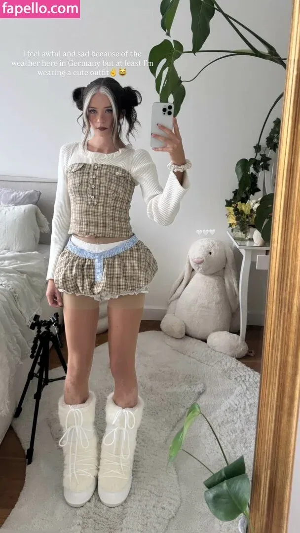 Nadine Breaty Onlyfans Photo Gallery 