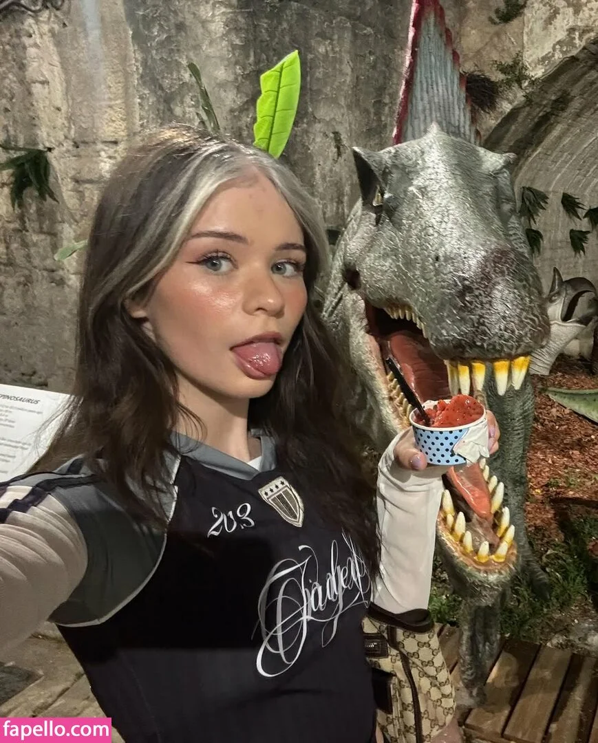 Nadine Breaty Onlyfans Photo Gallery 