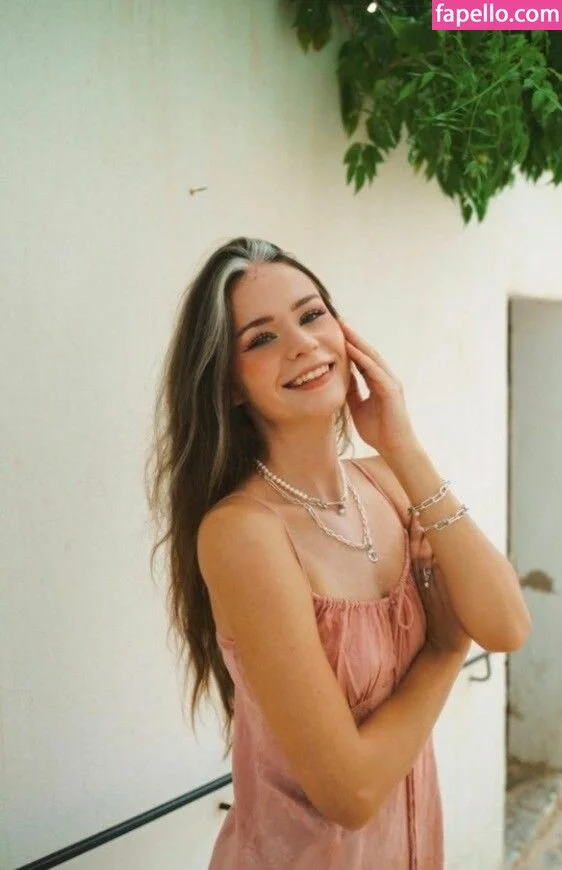 Nadine Breaty Onlyfans Photo Gallery 