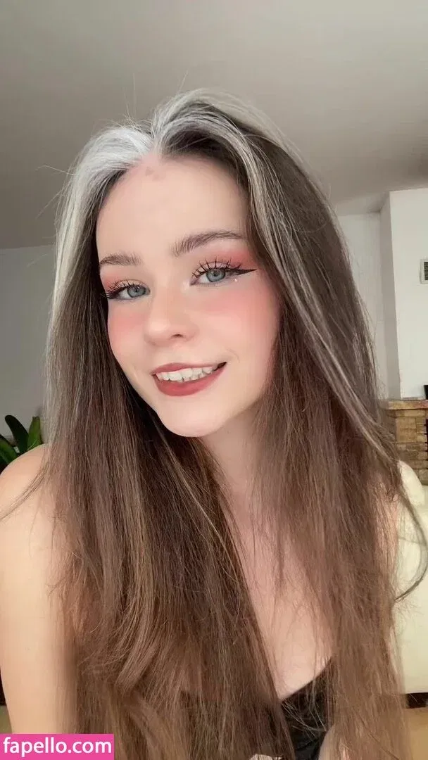 Nadine Breaty Onlyfans Photo Gallery 