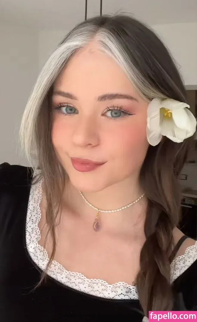 Nadine Breaty Onlyfans Photo Gallery 