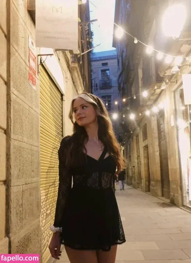 Nadine Breaty Onlyfans Photo Gallery 