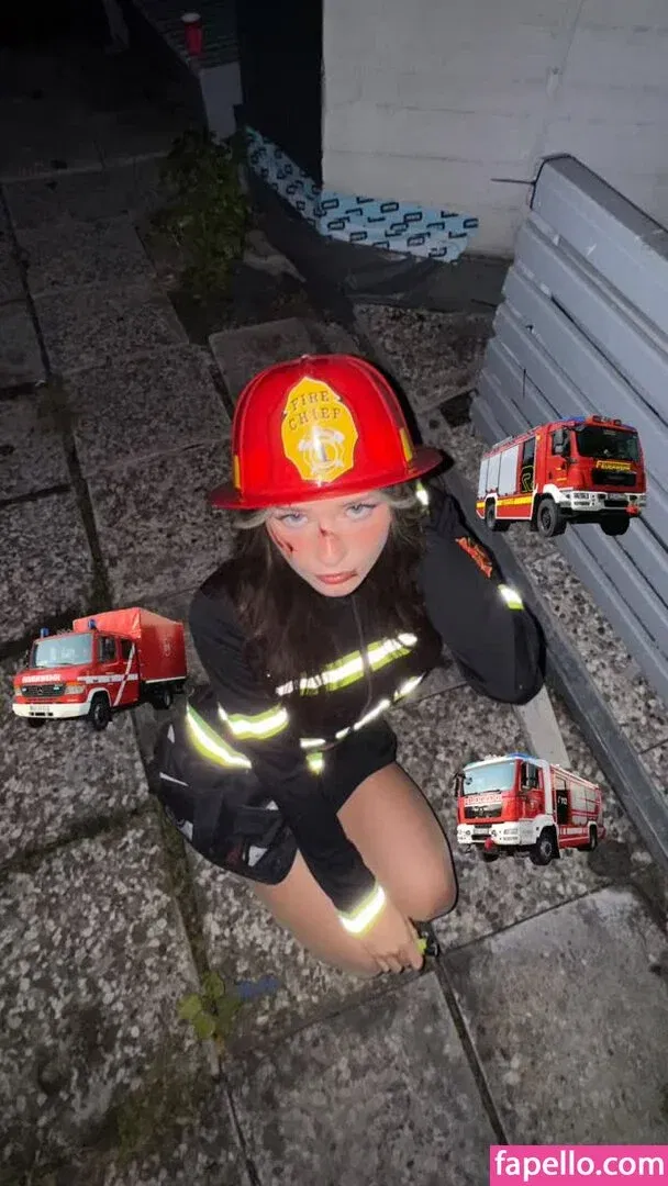 Nadine Breaty Onlyfans Photo Gallery 