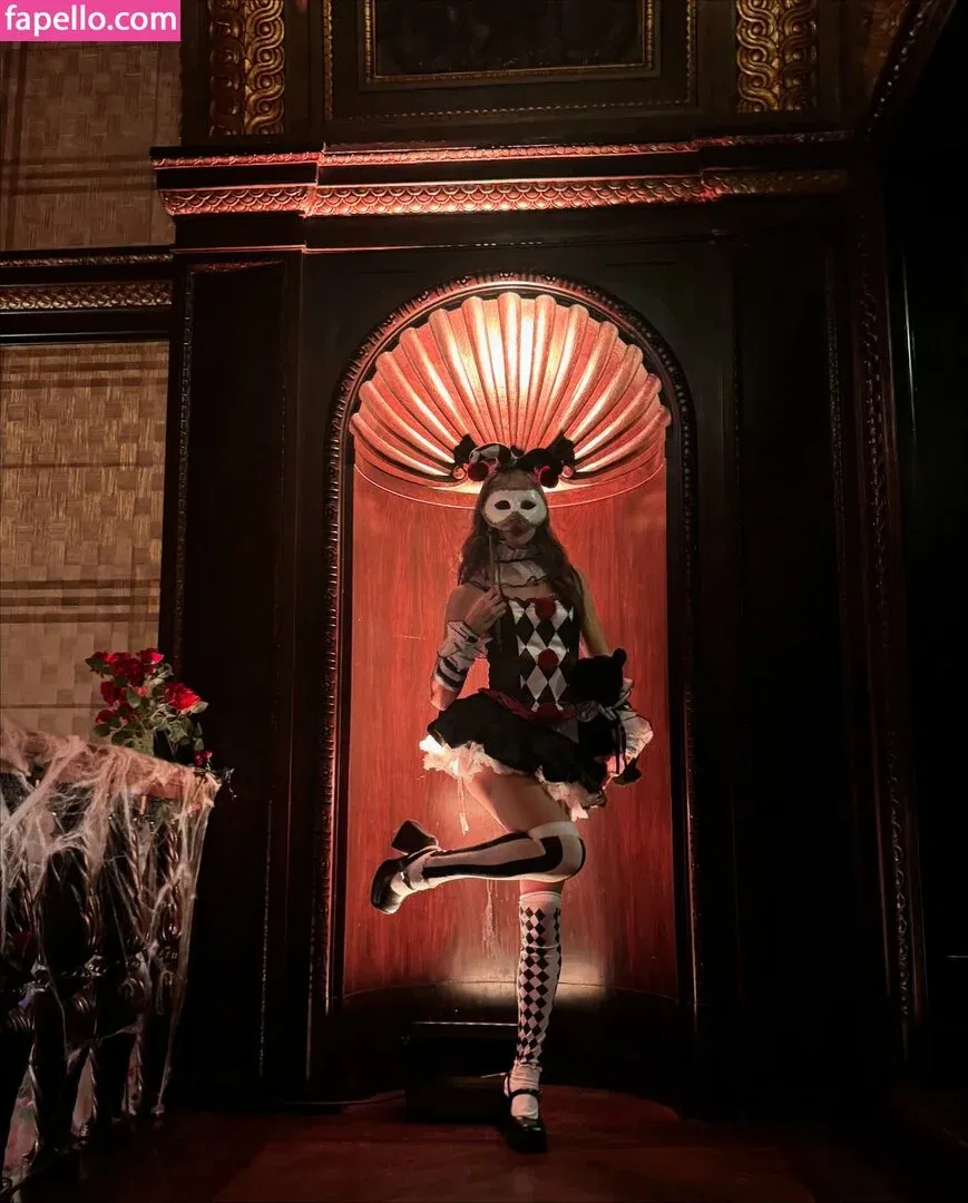 Nadine Breaty Onlyfans Photo Gallery 