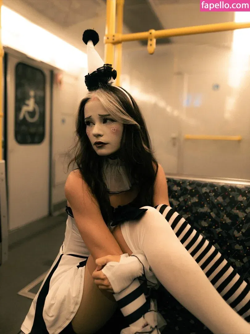 Nadine Breaty Onlyfans Photo Gallery 