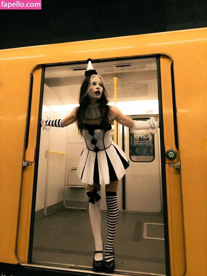 Nadine Breaty Onlyfans Photo Gallery 