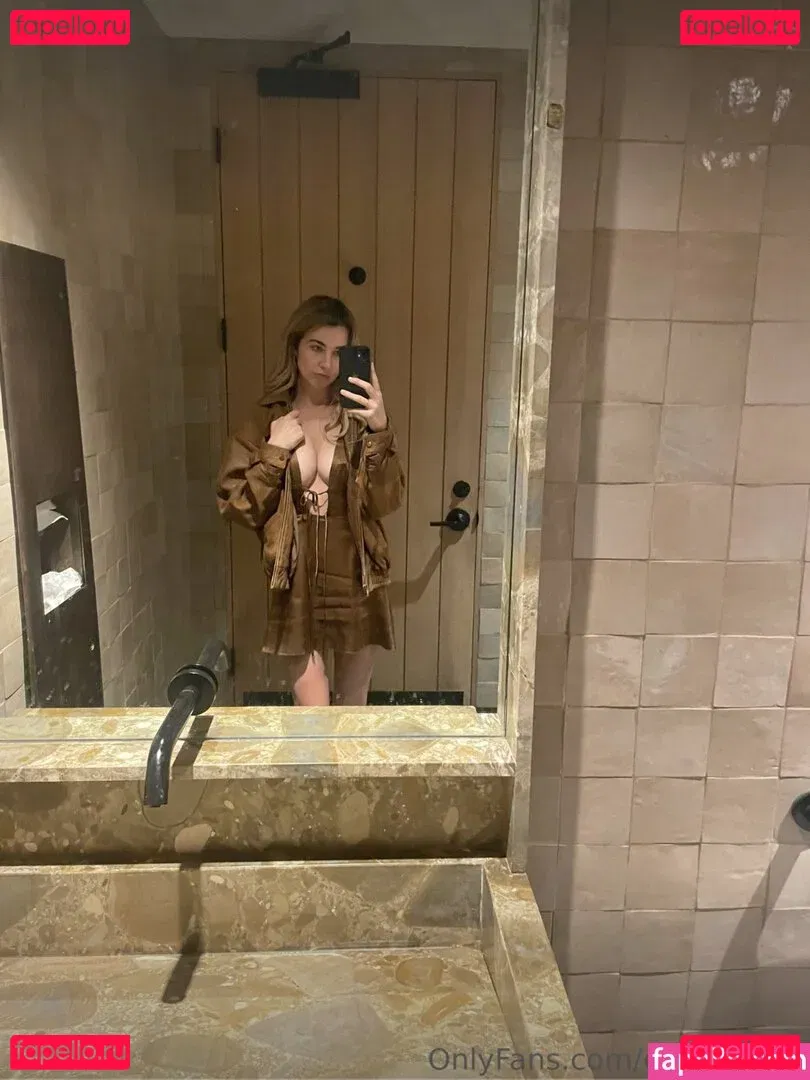 Ellory Smith Onlyfans Photo Gallery 