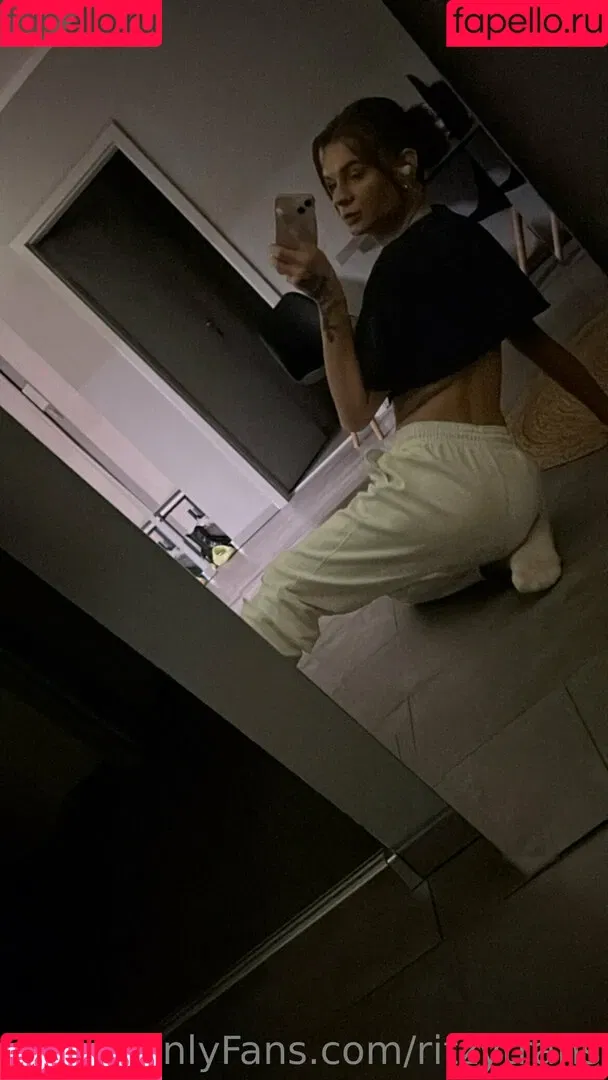 ritzytrans Onlyfans Photo Gallery 