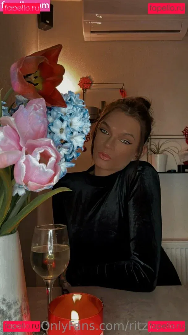 ritzytrans Onlyfans Photo Gallery 