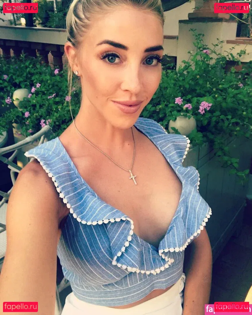 Olivia Harlan Dekker Onlyfans Photo Gallery 