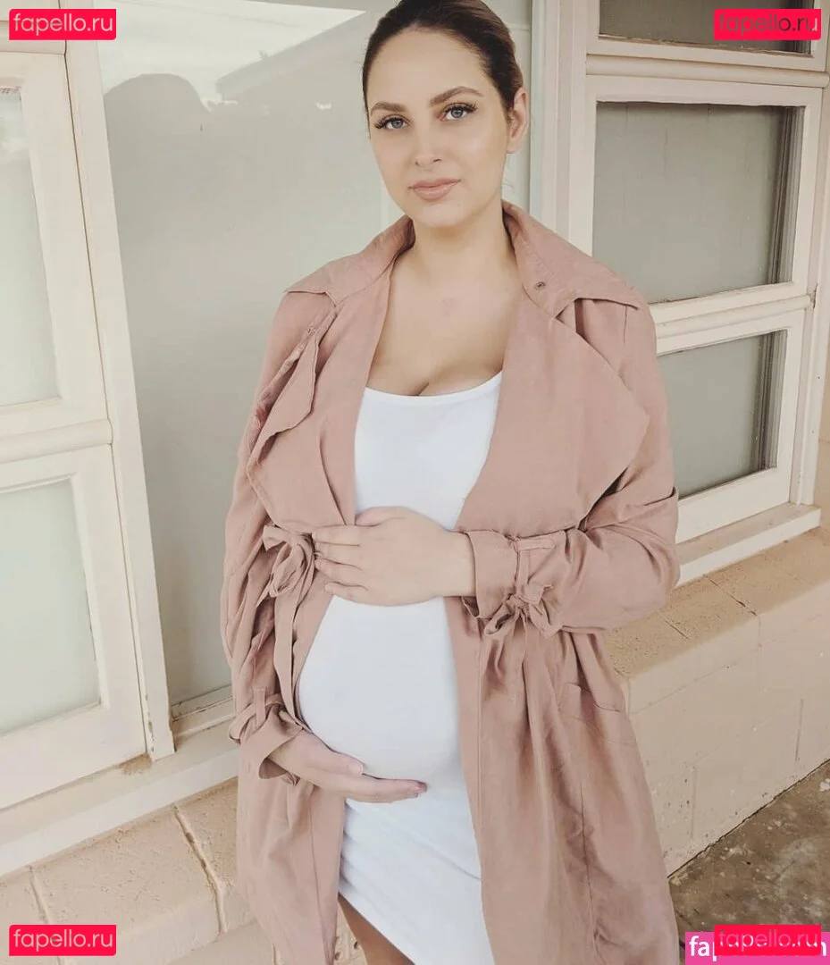 RachelElizabeth Onlyfans Photo Gallery 