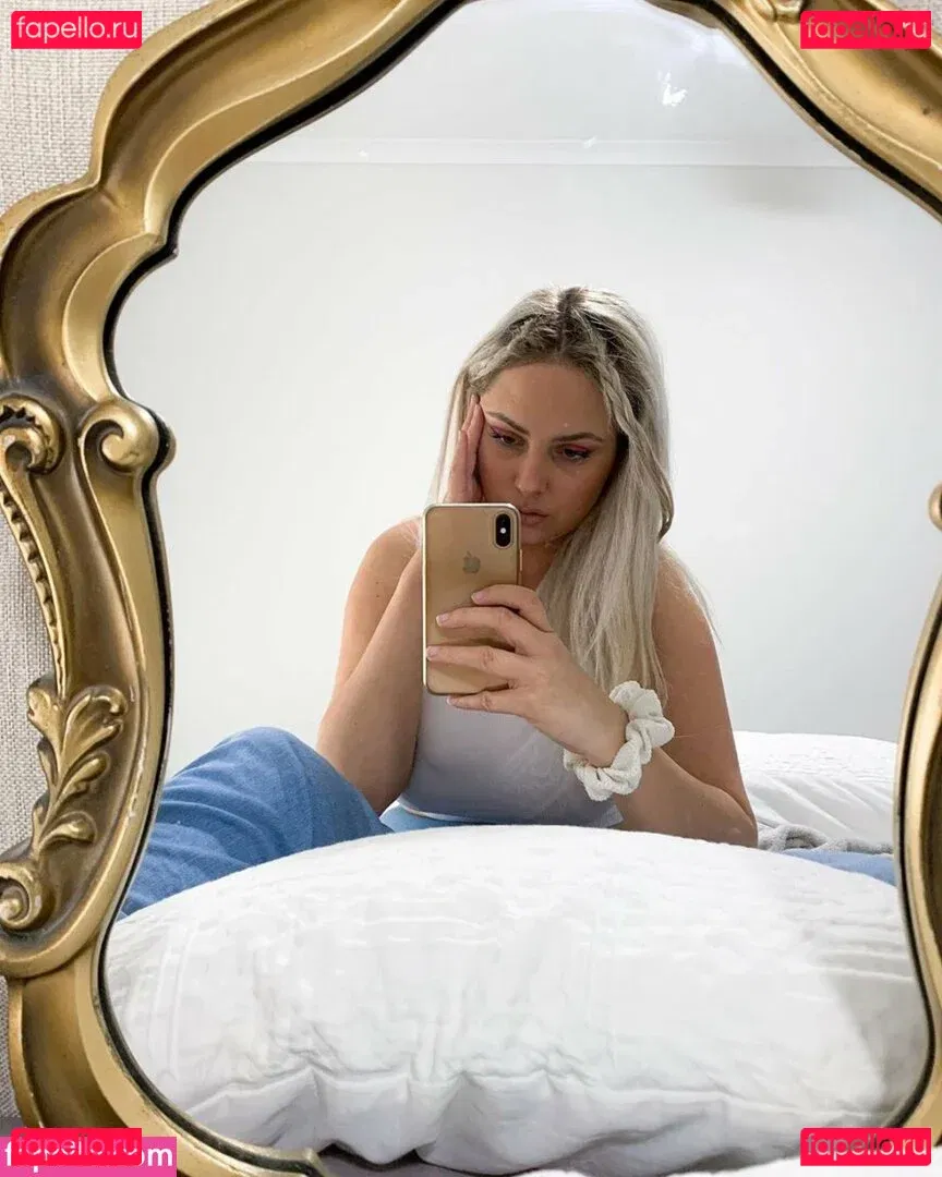 RachelElizabeth Onlyfans Photo Gallery 