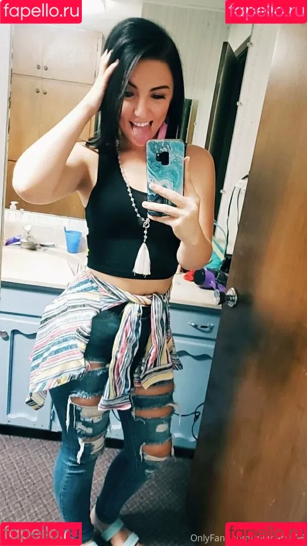 mkmama96 Onlyfans Photo Gallery 