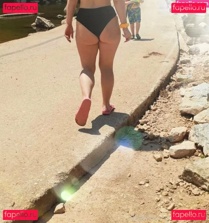 mkmama96 Onlyfans Photo Gallery 