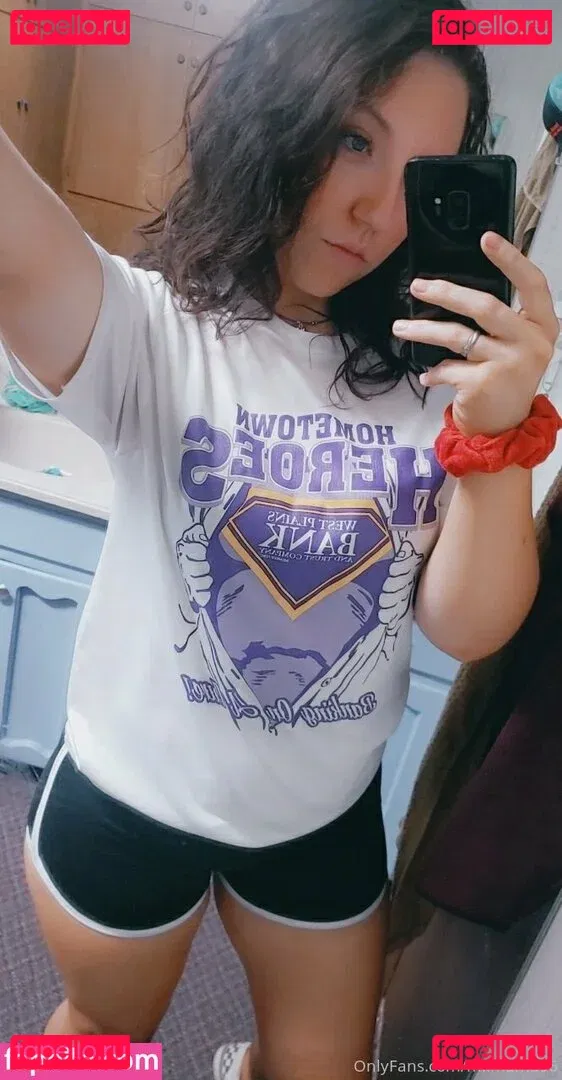 mkmama96 Onlyfans Photo Gallery 