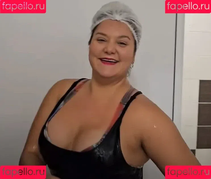 Thais Nakaguma Onlyfans Photo Gallery 