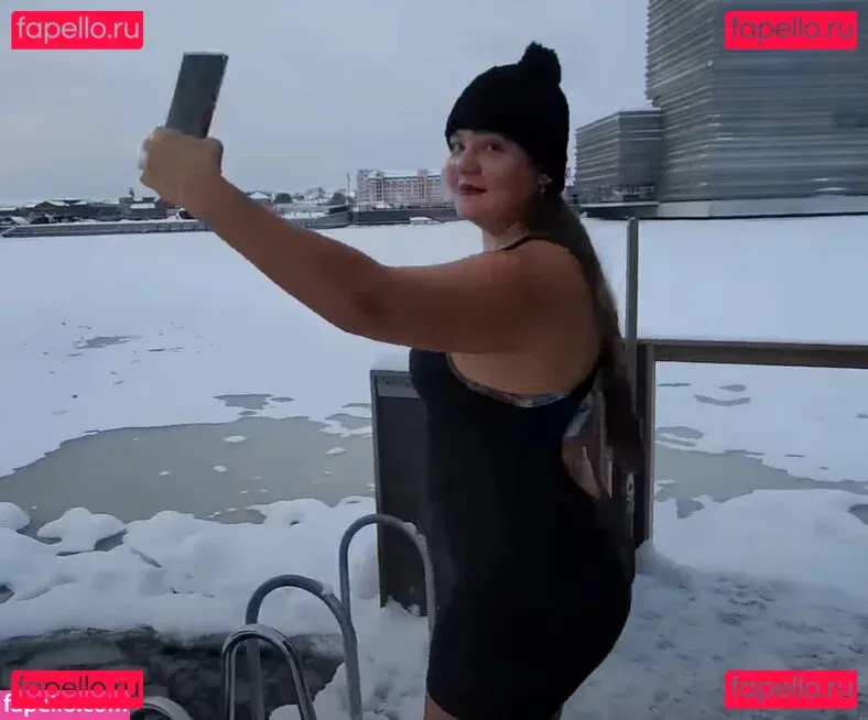 Thais Nakaguma Onlyfans Photo Gallery 