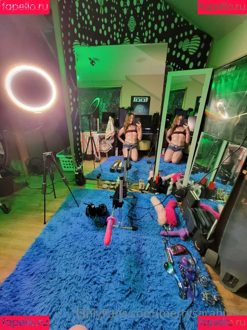 merrysarahjane Onlyfans Photo Gallery 