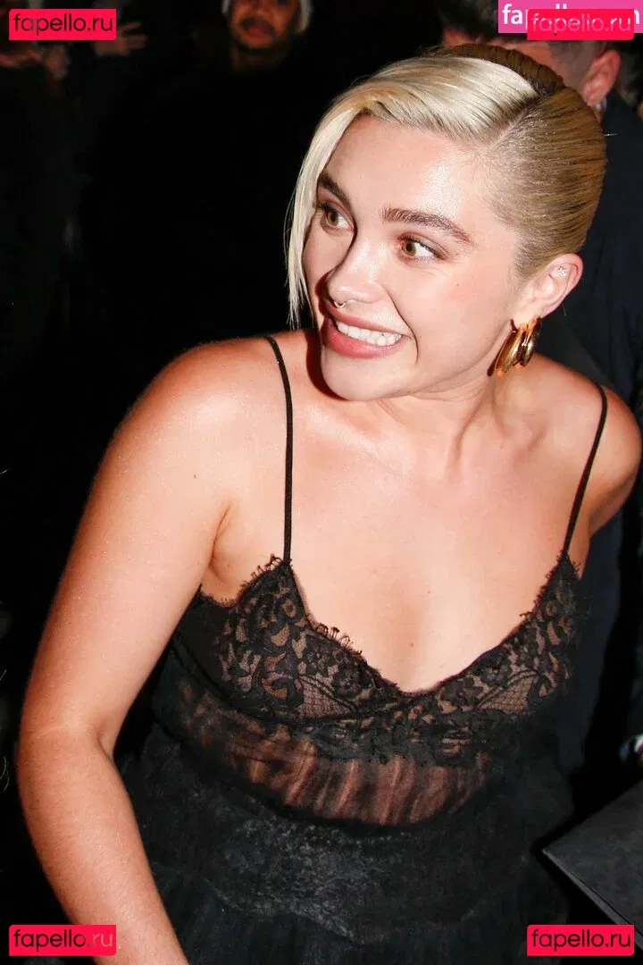 Roxanne Pallett Onlyfans Photo Gallery 